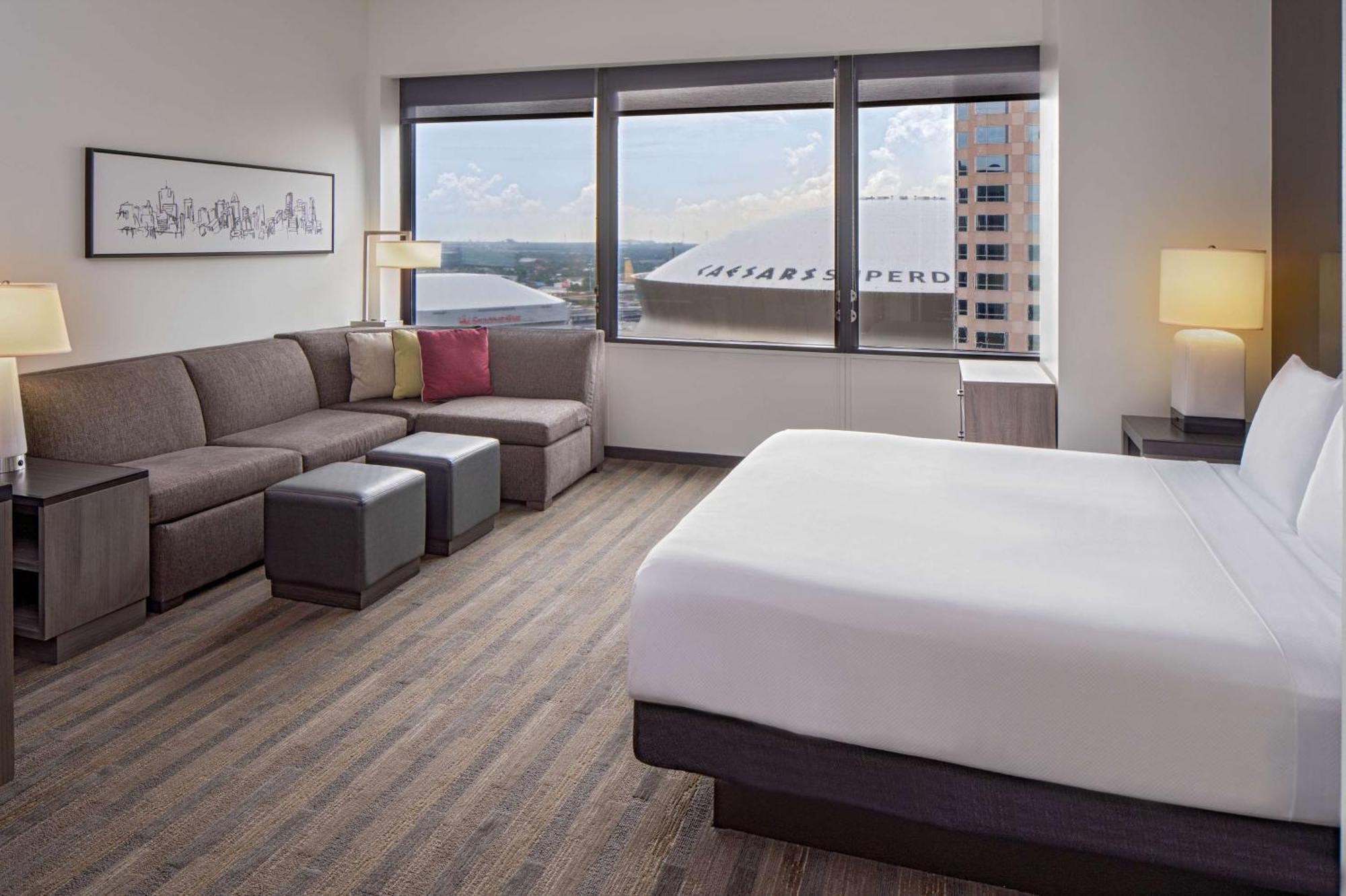 Отель Hyatt House New Orleans Downtown Экстерьер фото